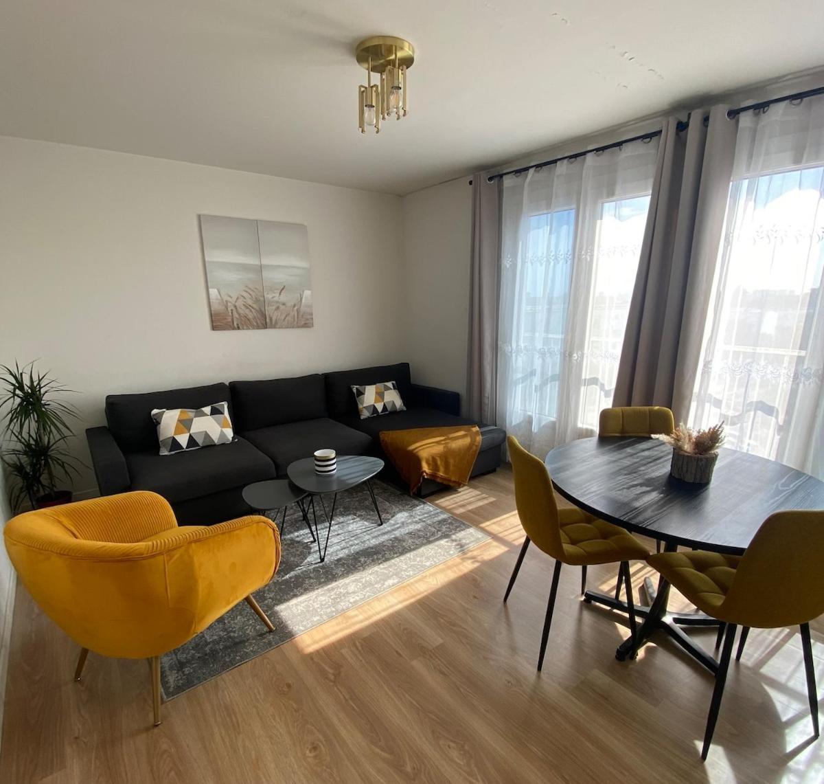 Residence, Beaujoire, Parking Prive, Chateau Apartment Nantes